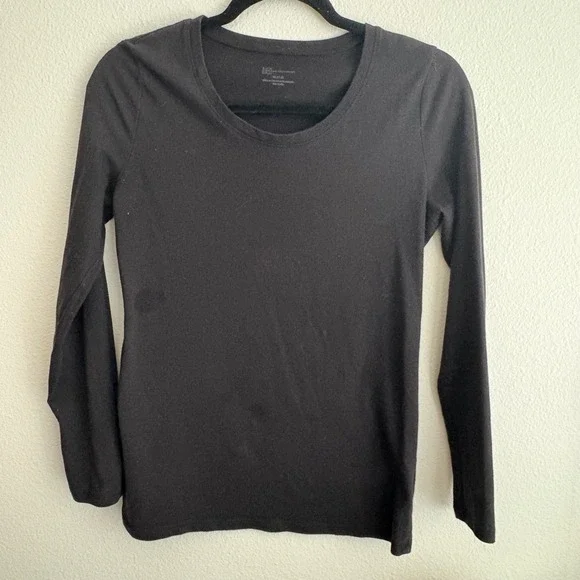 No Boundaries Black Long Sleeve Top Womens M Casual Everyday Basic - Picture 3 of 10